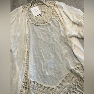 NWT lace cover up/boho cardigan in ivory, size small